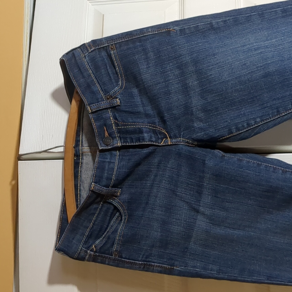 **Old Navy the Diva boot cut jean size 4